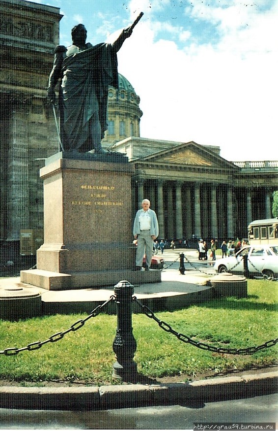 Памятник М.И. Кутузову Санкт-Петербург, Россия
