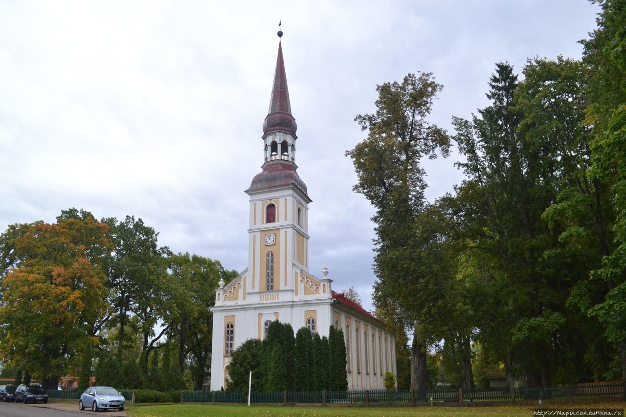 Церковь Св. Михаила / Räpina Miikaeli kirik