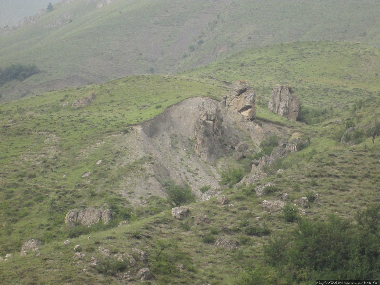 Пешком в Джейрах от Терека Джейрах, Россия Пешком в Джейрах от Терека Джейрах, Россия