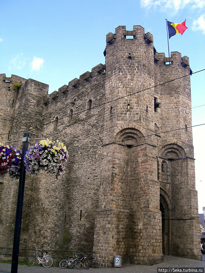 Замок графов Фландрии Замок графов Фландрии