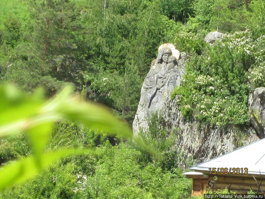Следующая незабываемая картина: икона на камне.. Алтайский край, Россия