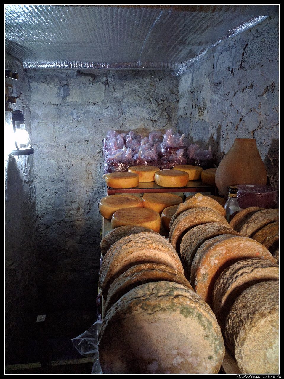Теплый дом и вкусный сыр семьи Микаэлян Норатус, Армения