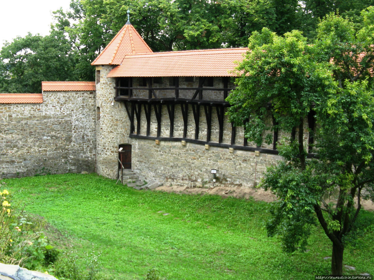 Романтический замок Боузов Боузов, Чехия