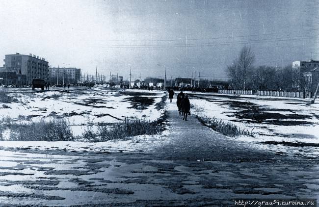 7 ноября 1970 года (http://oldsaratov.ru/tags/gubernia/ploshchad-engelsa) Энгельс, Россия