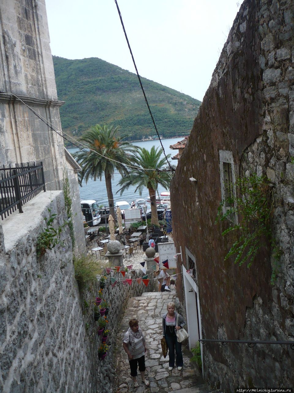 Неожиданная встреча с Перастом Пераст, Черногория Неожиданная встреча с Перастом Пераст, Черногория