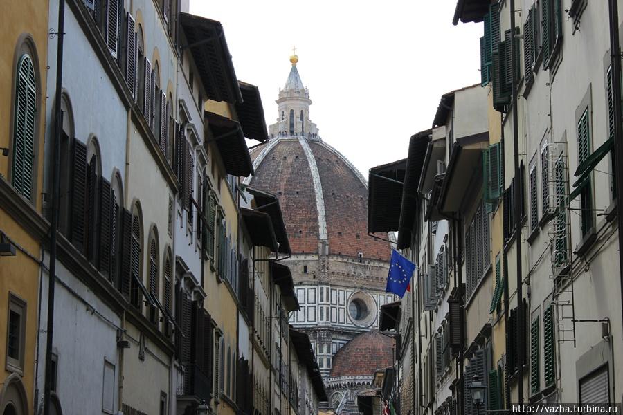 Купол Филиппо Брунеллески. Флоренция, Италия Купол Филиппо Брунеллески. Флоренция, Италия