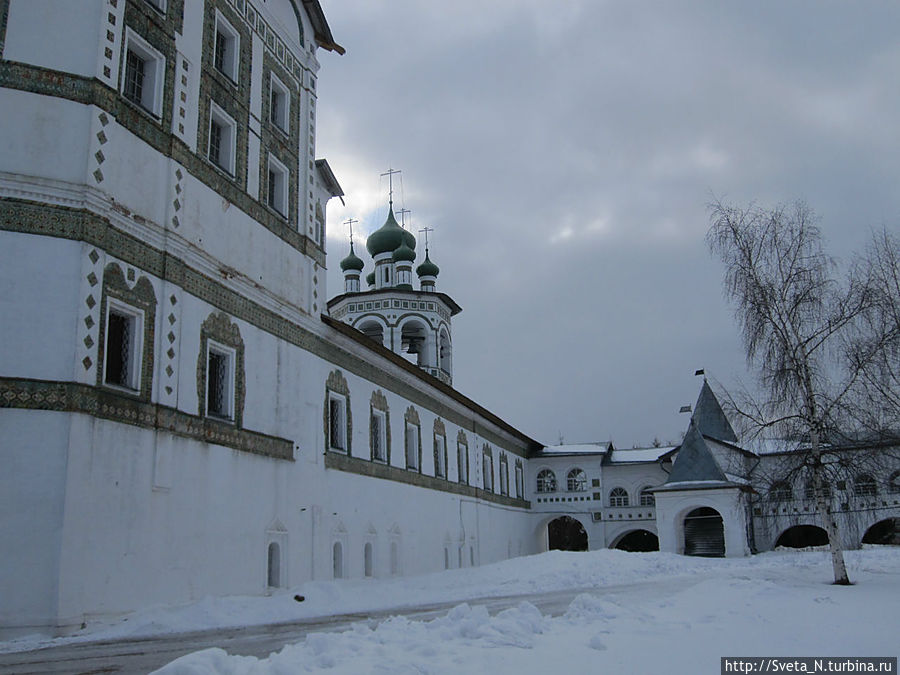 Монастырь в Вяжищах Новгородская область, Россия