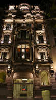 Отель Montecarlo на бульваре Рамбла. Мы в нём не жили, просто мне понравилось само здание.
