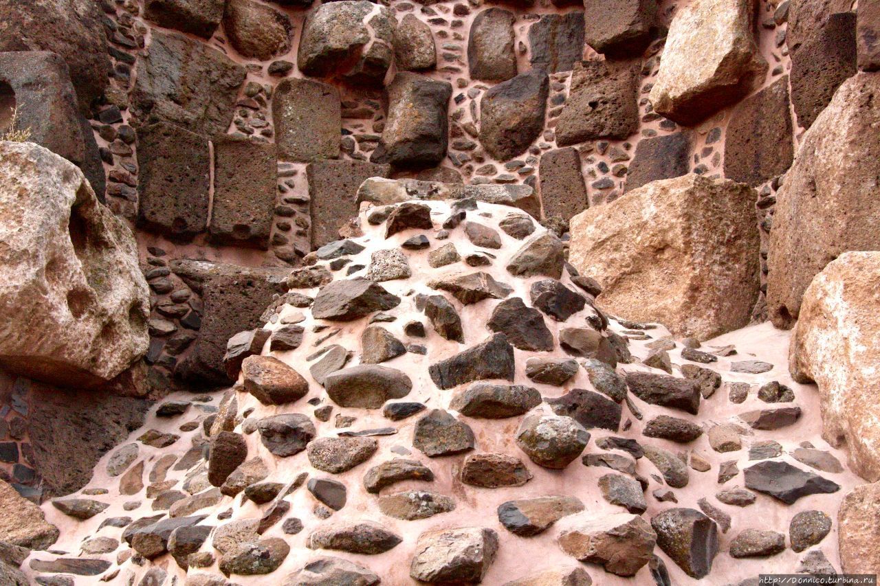 Сильюстани захоронение Лагуна Умайо, Перу