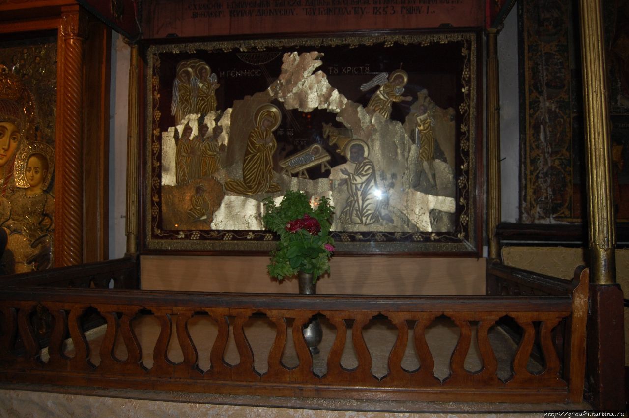 Вифлеем. Базилика Рождества Христова. Слева изображены три волхва Кёльн, Германия