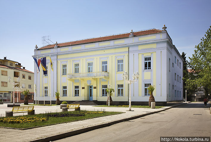 Здание городской администрации Федерация Боснии и Герцеговины, Босния и Герцеговина
