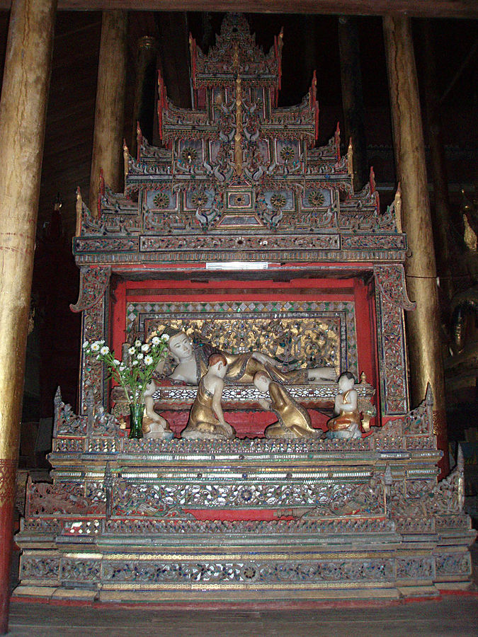 Монастыри озера Инле Озеро Инле, Мьянма Монастыри озера Инле Озеро Инле, Мьянма