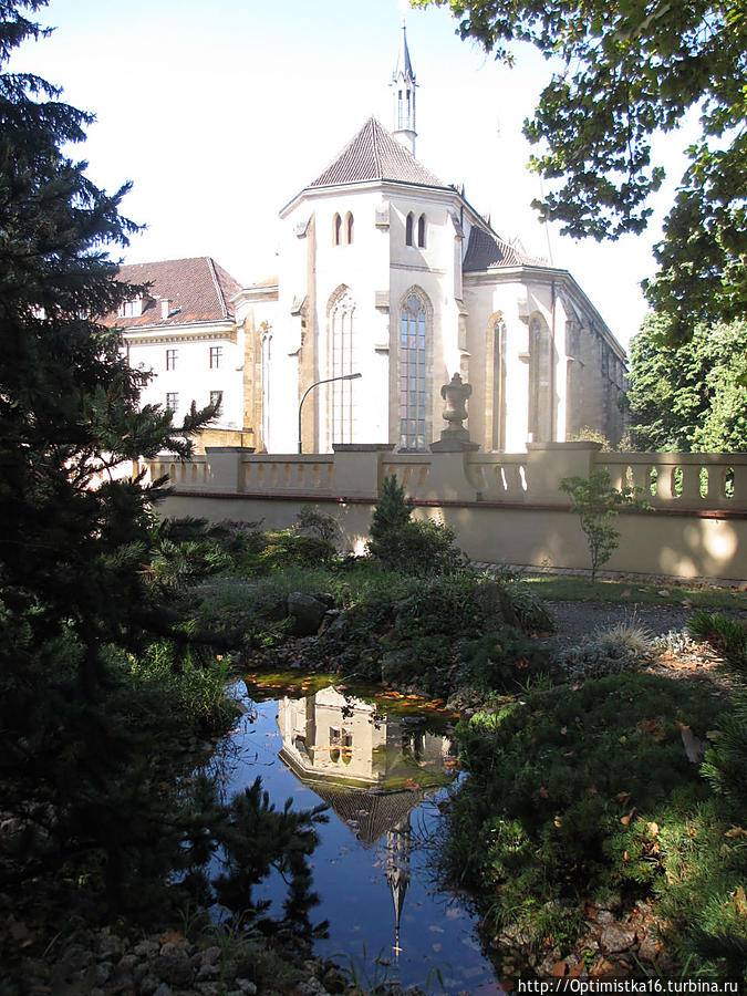 Бенедиктинский монастырь в Эмаузах / Benediktinský klášter v Emauzích