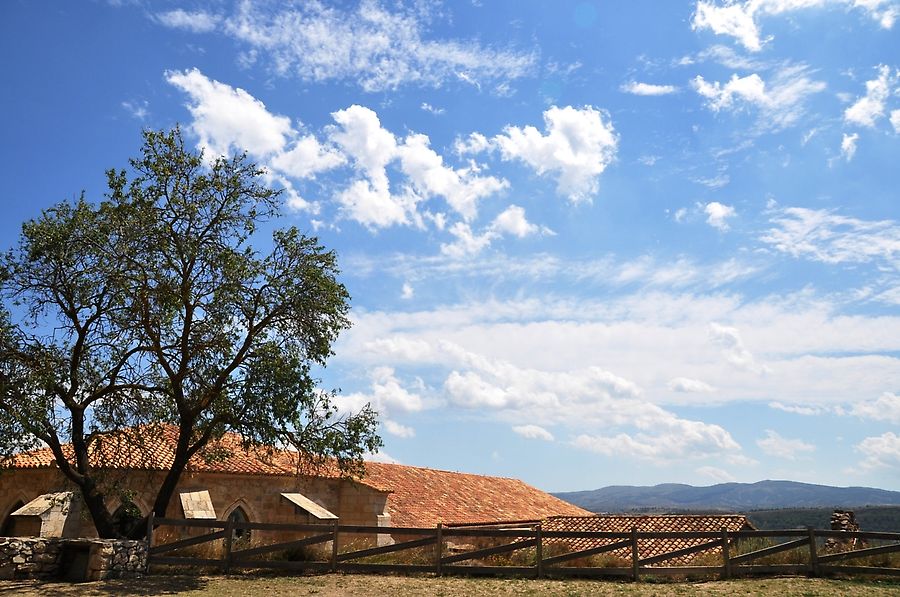 Небо над Морельей Морелья, Испания Небо над Морельей Морелья, Испания