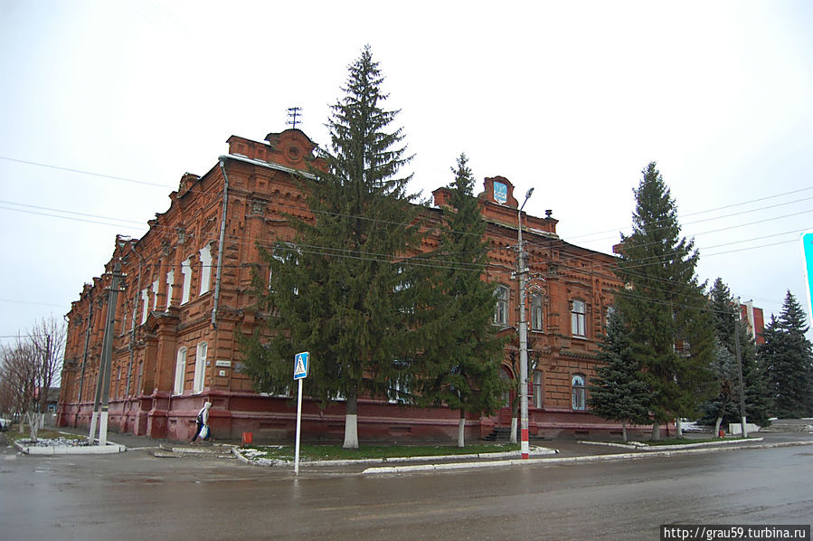 Здание реального мужского училища Аткарск, Россия