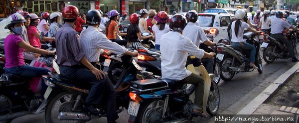 Трафик в Мандалае. Фото и