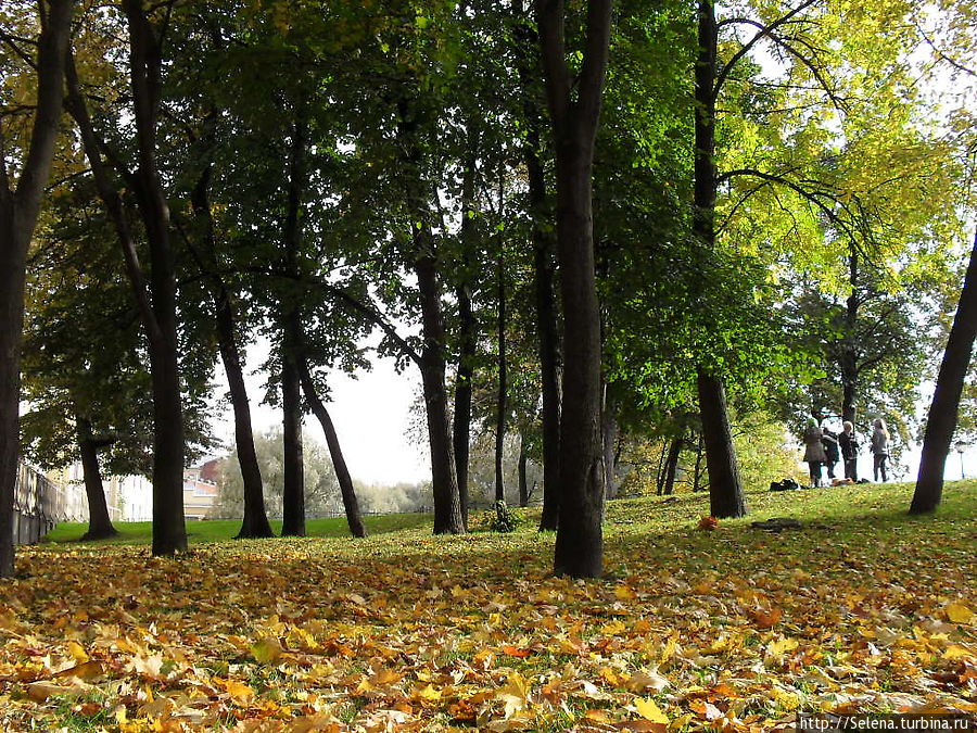 Золотая осень Юсуповского сада Санкт-Петербург, Россия