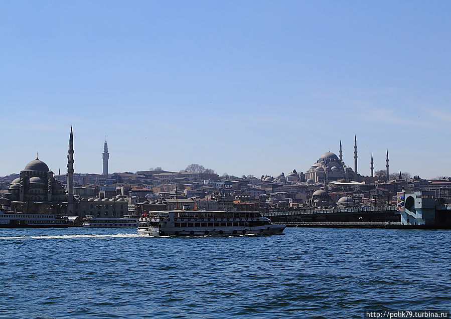 У входа в Золотой Рог. Стамбул, Турция