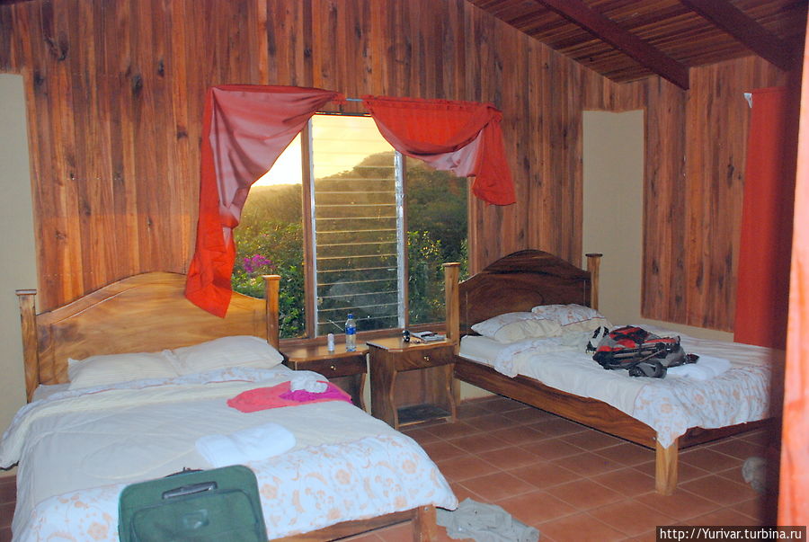 Интерьер коттеджа в Rinconsito Lodge Коста-Рика