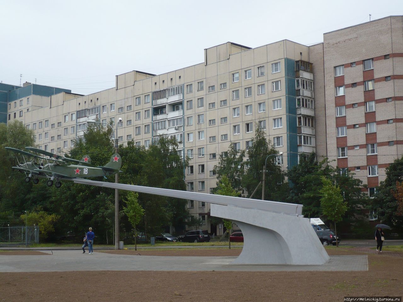 Памятник самолету У-2 Санкт-Петербург, Россия