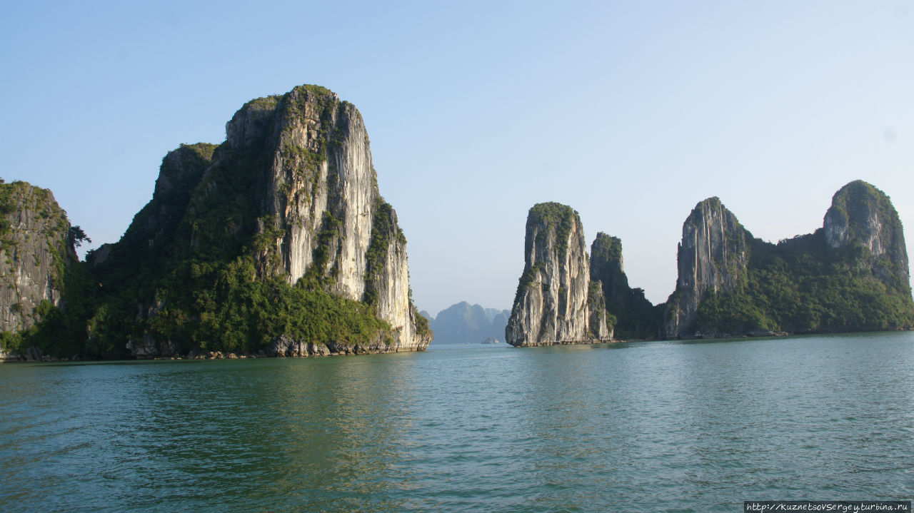 Бухта Халонг: Острова Кап Нган Халонг бухта, Вьетнам
