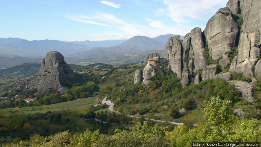 Вид на Фессалийскую равнину Каламбака, Греция