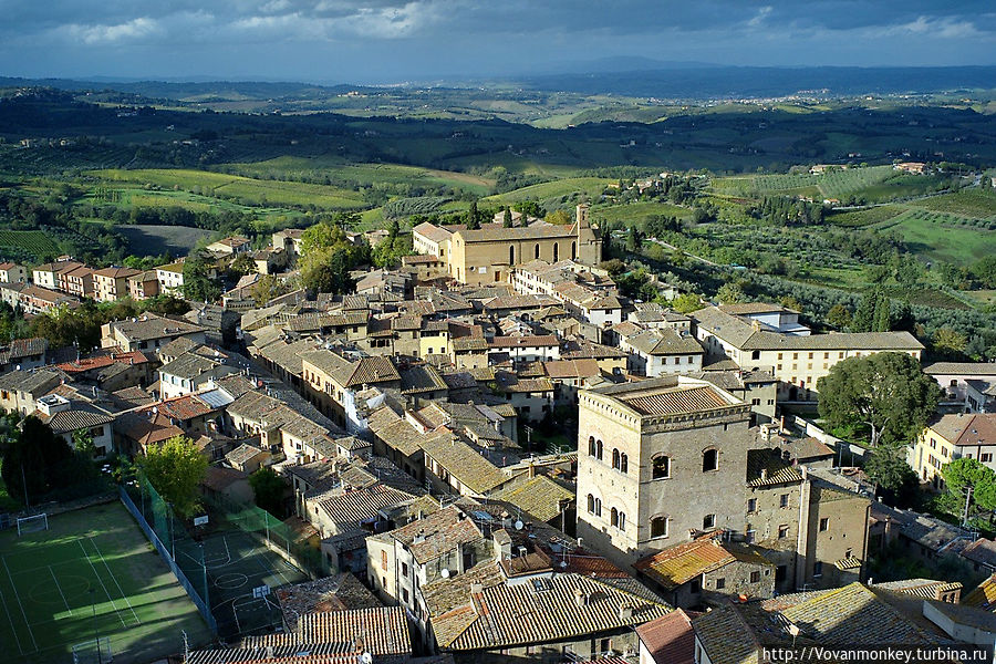 Дом-башня семьи Пешиолини Дом-башня семьи Пешиолини
