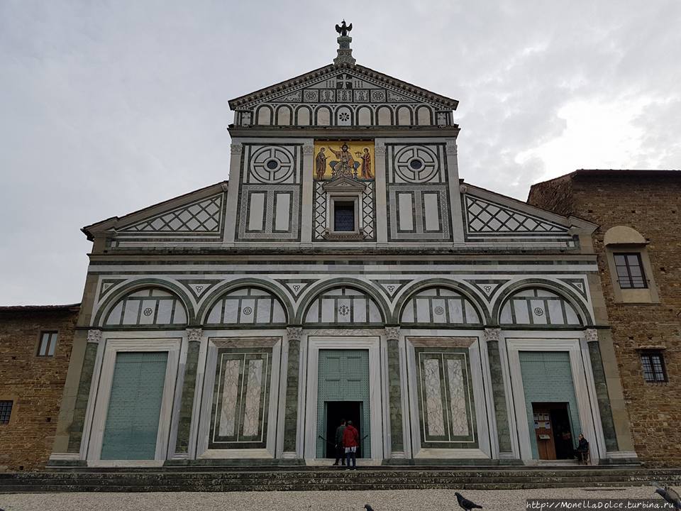 Флоренциа: Базилика Сан Миниато ал монтэ Флоренция, Италия