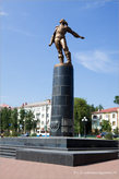 2.Памятник стратонавтам.