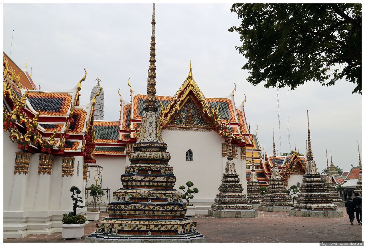 Храм  Ват Пхо Бангкок, Таиланд