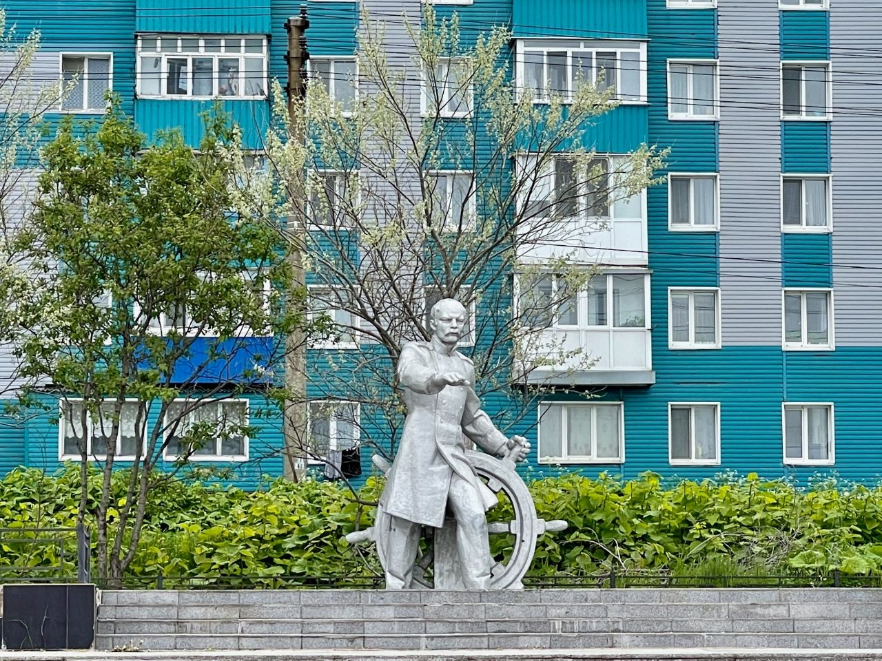 Памятник адмиралу Г. И. Невельскому Невельск, Россия
