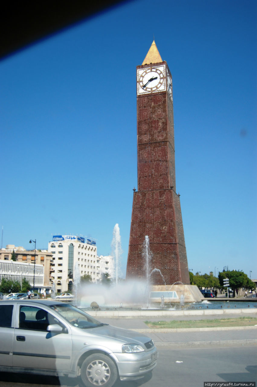 Башня-часы Тунис, Тунис