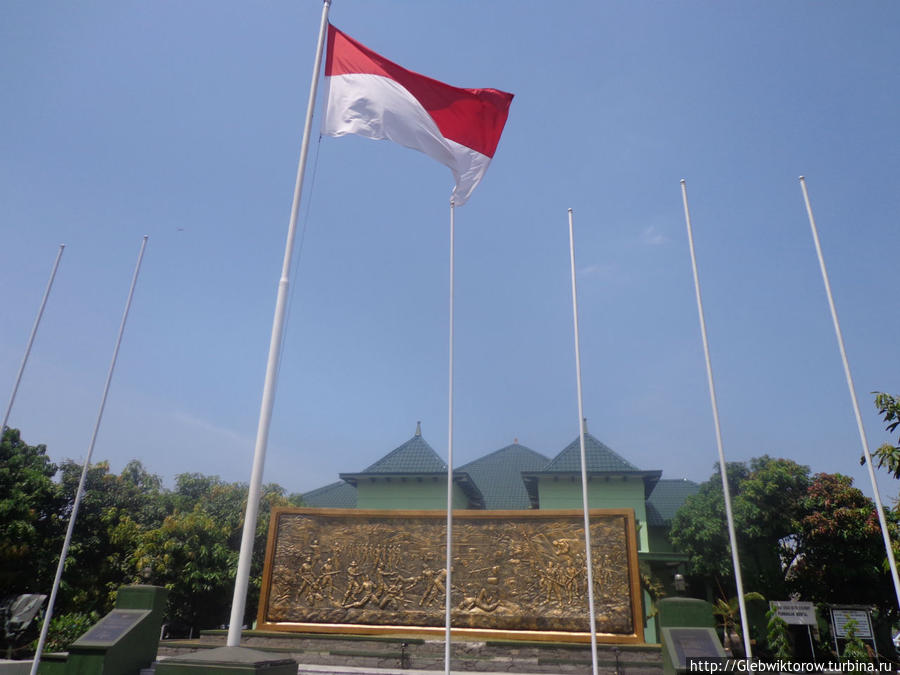 Выставка военной техники Бандунг, Индонезия