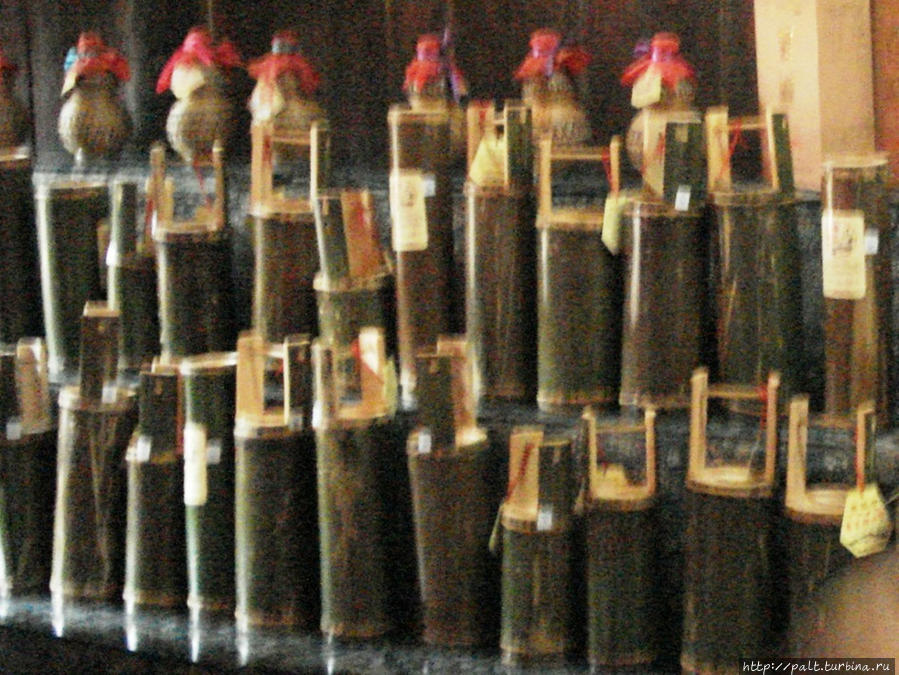 Алкогольный напиток туцзя в оригинальной упаковке Чжанцзяцзе Национальный Лесной Парк (Парк Аватар), Китай