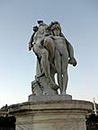 Скульптура большого Карэ Клятва Спартака Луи Эрнста Барри. Мрамор. 1869 г.