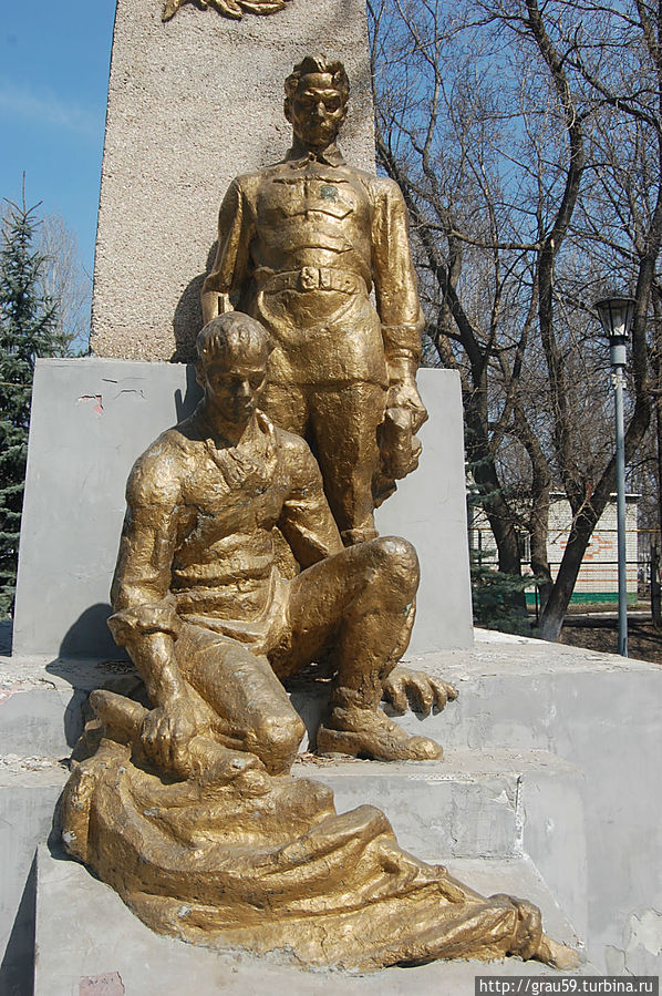 Памятник борцам за Советскую власть Петровск, Россия