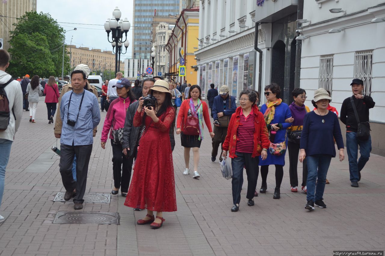 Обличия Старого Арбата: лица и маски Москва, Россия