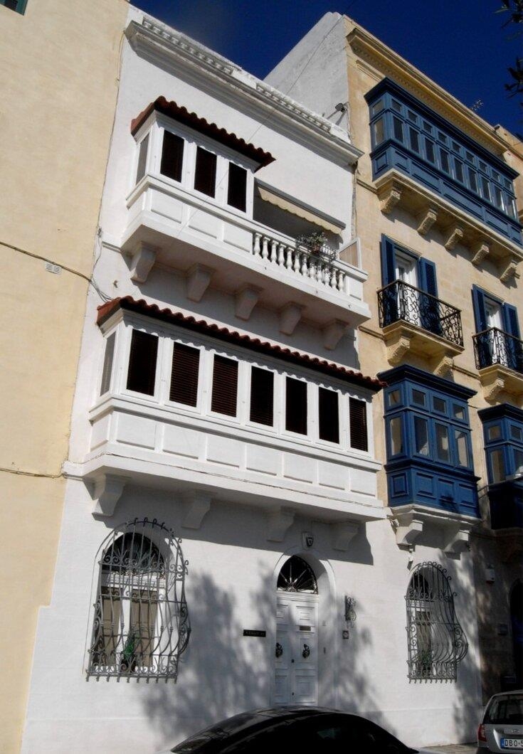 Архитектурный стиль Valletta: Улица St.Barbara Bastion Валлетта, Мальта