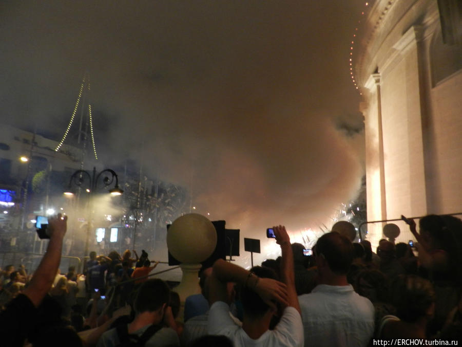 Феста в городе Моста Моста, Мальта Феста в городе Моста Моста, Мальта