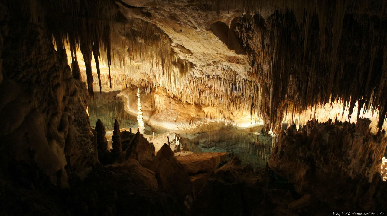 Пещеры Дракона (Cuevas Drach) Манакор, остров Майорка, Испания