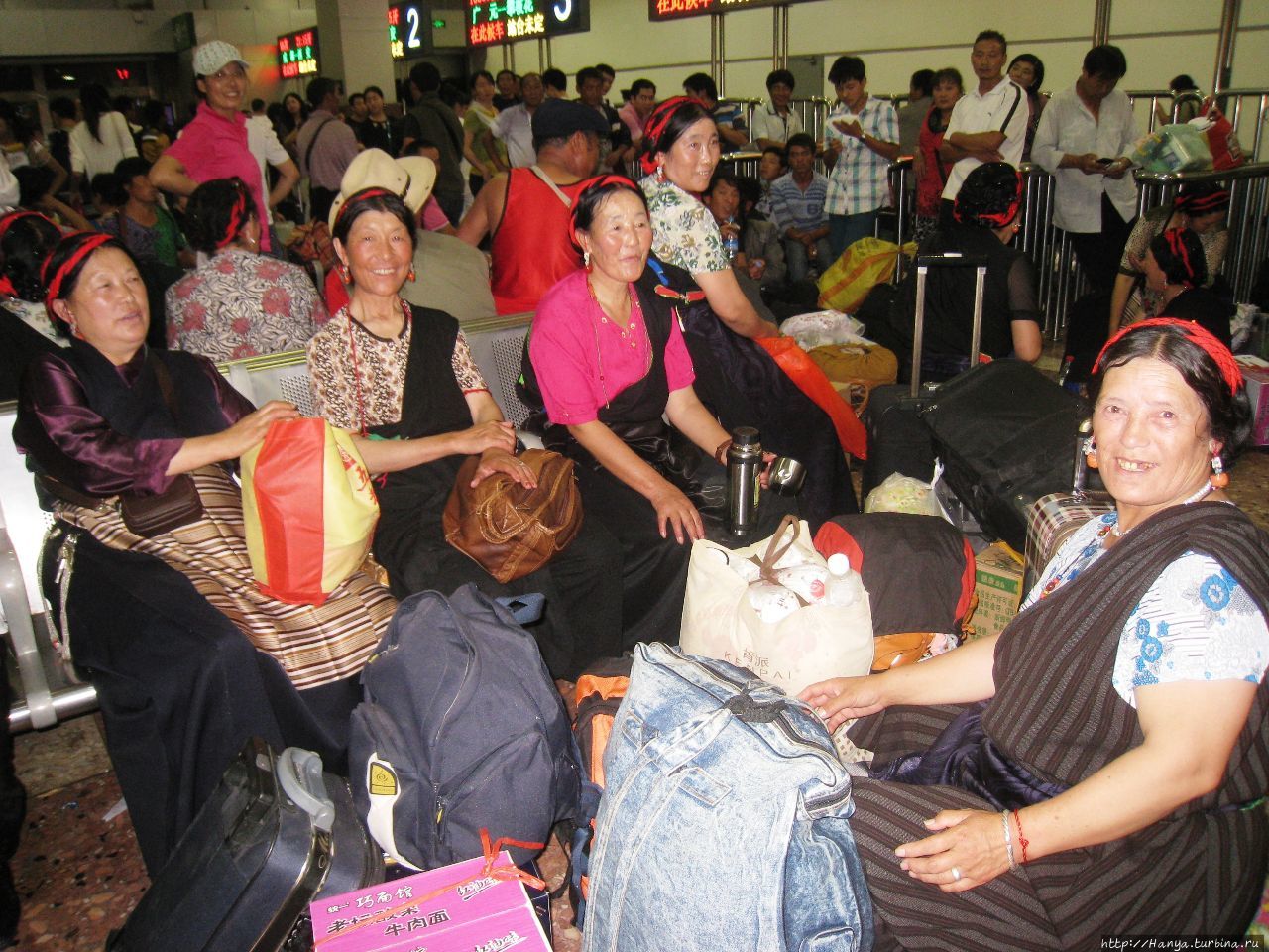 Тибетские тетушки с песня Тибетские тетушки с песня