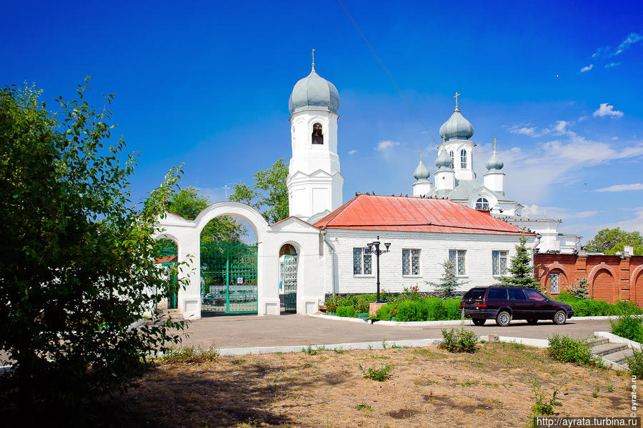 Храм Димитрия Солунского в Троицке