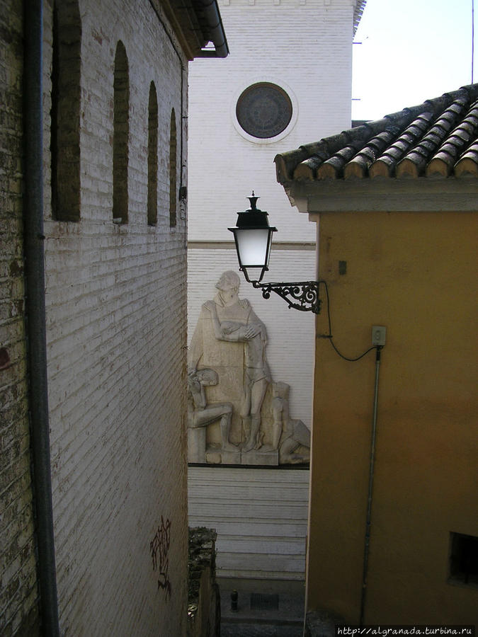 Прогулки по Альбайсину Гранада, Испания Прогулки по Альбайсину Гранада, Испания