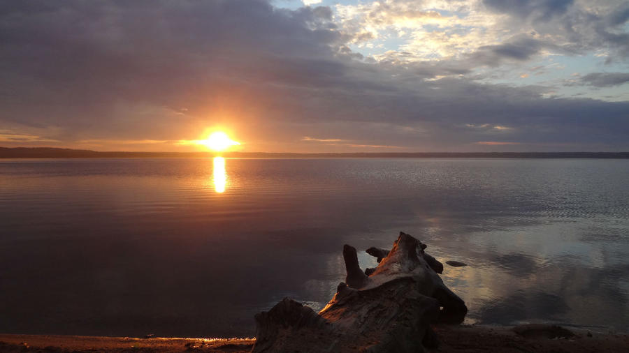 Удивительный вечер на Кавголовском озере Кавголово, Россия