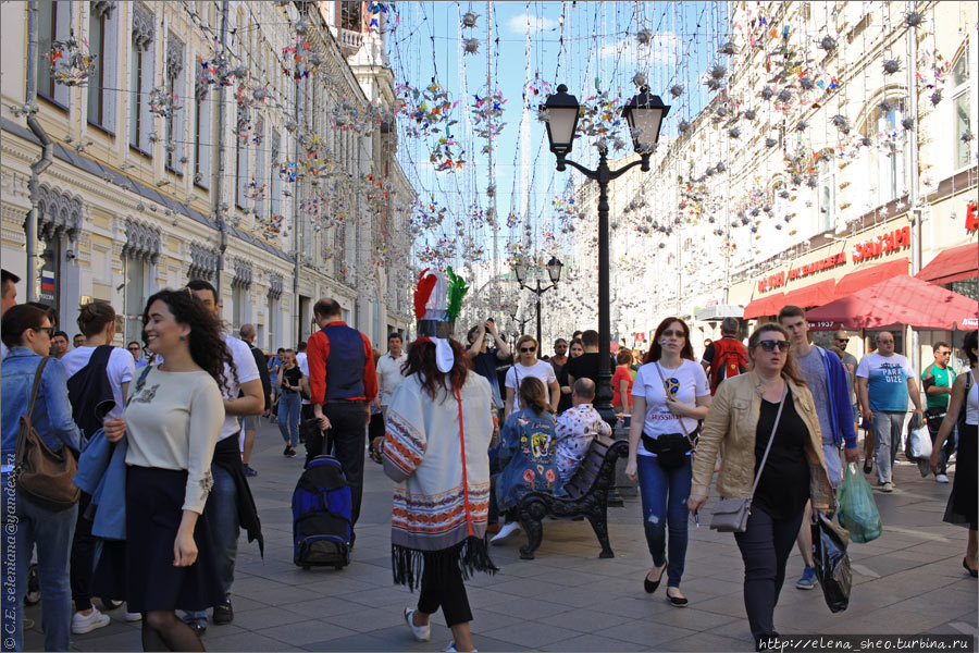 10. * * * Москва, Россия