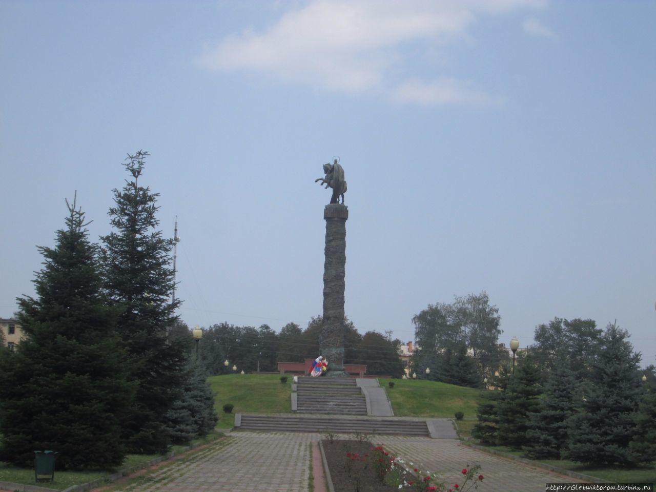 Прогулка по большому и красивому мемориалу Славы Владикавказ, Россия