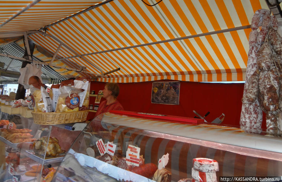 Рынок Кур Салейа в Ницце Ницца, Франция