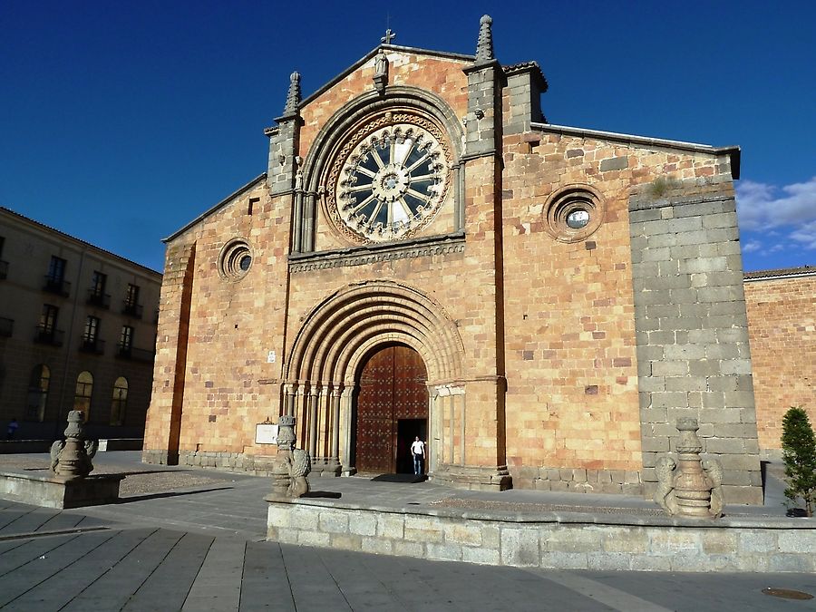 Церковь Сан-Педро Авила, Испания