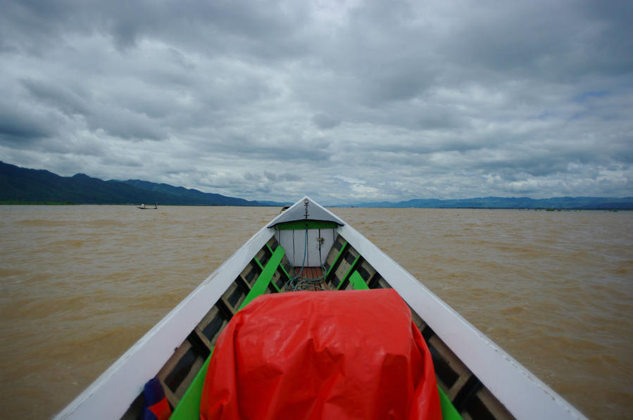 Огромное озеро Инле. Озеро Инле, Мьянма