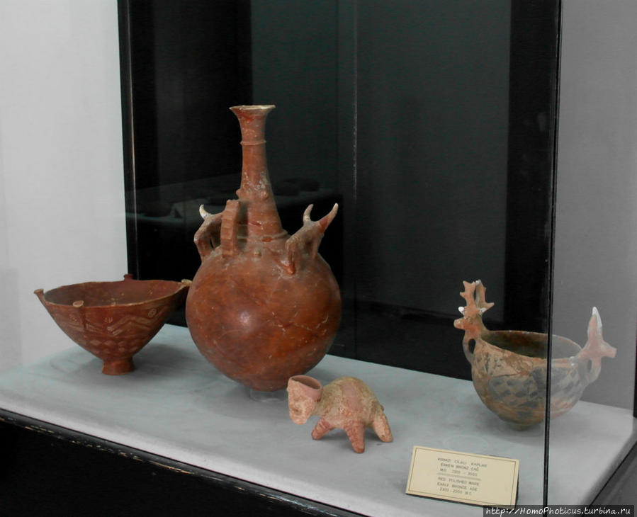 Археологический музей внутри монастыря Лимния, Турецкая Республика Северного Кипра
